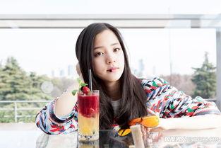 娱乐大爆料张兰开直播,揭秘豪门背后的真实生活