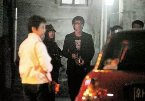 韩庚爆料陪酒女被打视频
