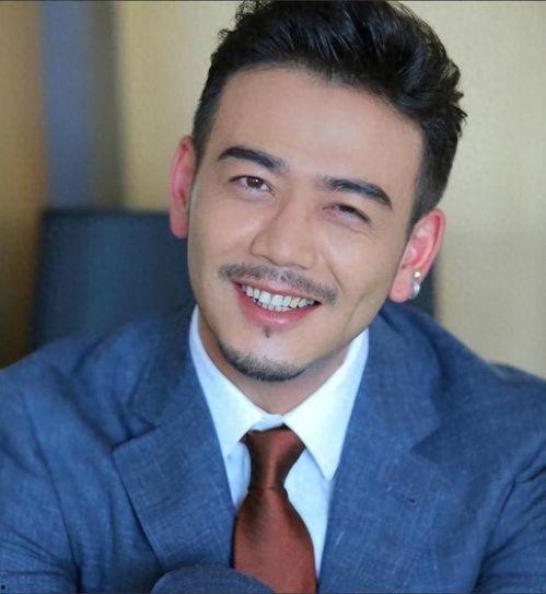 爆料娱乐圈杨烁简介