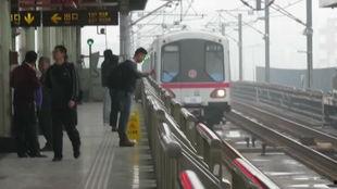 上海地铁视频爆料,网友视频爆料引热议