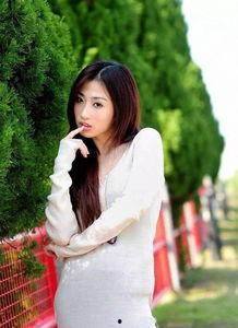 迷人的保姆3在线观看,浪漫邂逅，温馨守护