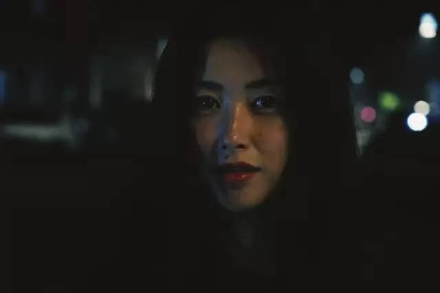 晚娘1在线观看,复仇与救赎的交织