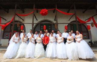 小玲爆料自己结婚的视频,幸福瞬间感动网友